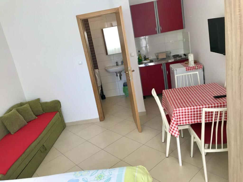 Apartment Ally Crikvenica Ngoại thất bức ảnh